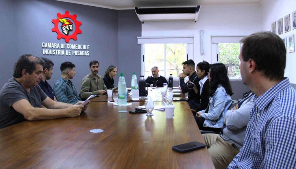 Reunión de trabajo entre la CCIP, el Ministerio de Hacienda y Banco Macro