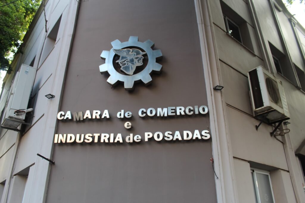 Decreto 149/2025 Gobierno Nacional eliminó el aporte obligatorio que los comercios venían realizando al Instituto Argentino de Capacitación (INACAP)
