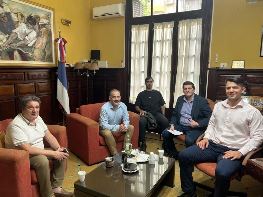 Reunión con el Ministerio de Hacienda y Finanzas